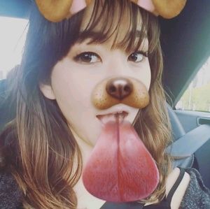 Meet your Posher, Rina